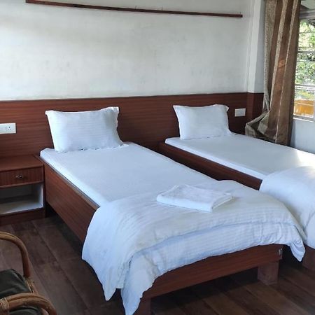 Peit Them Resort Mawlynnong Eksteriør billede